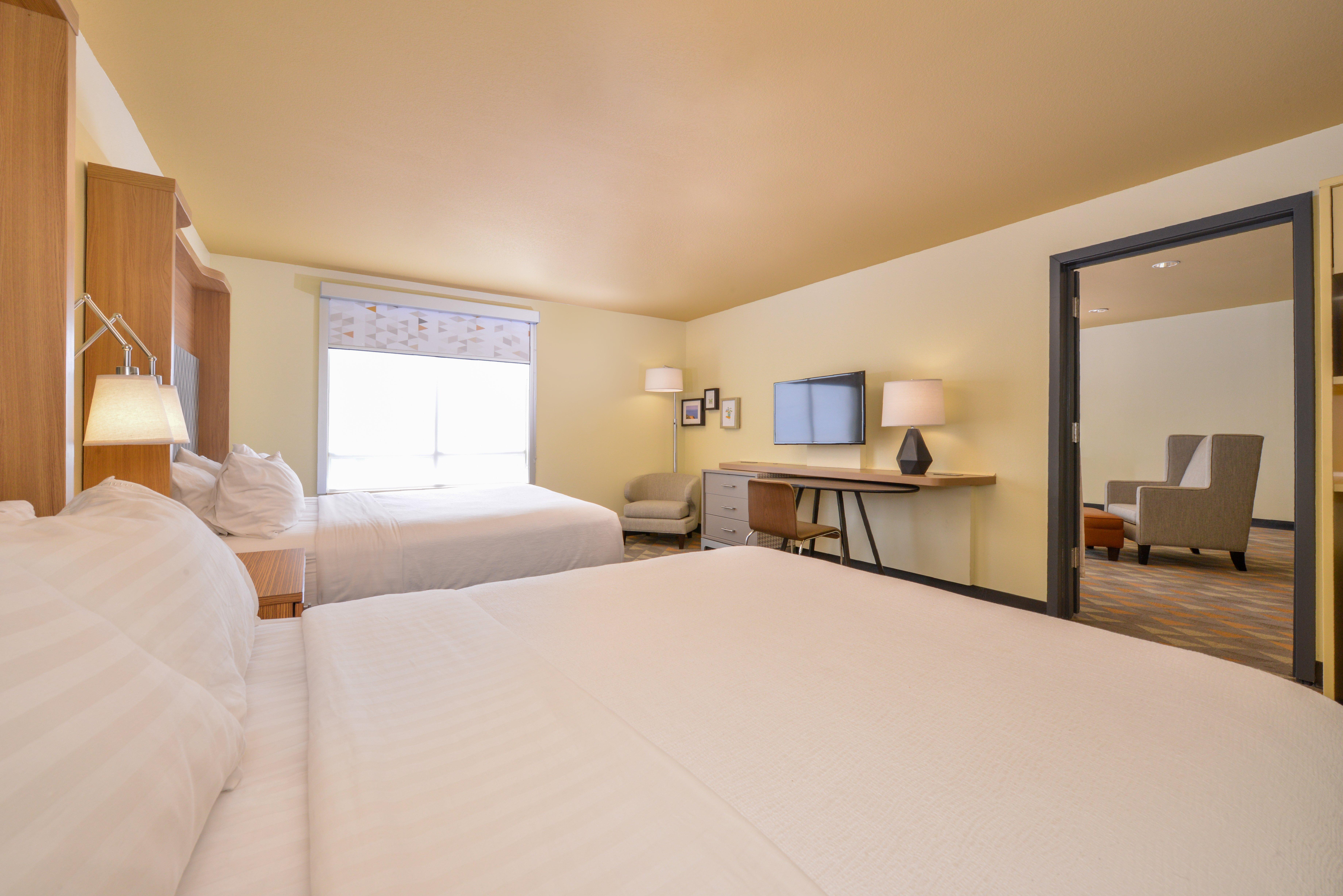 Kansas Airport By Ihg