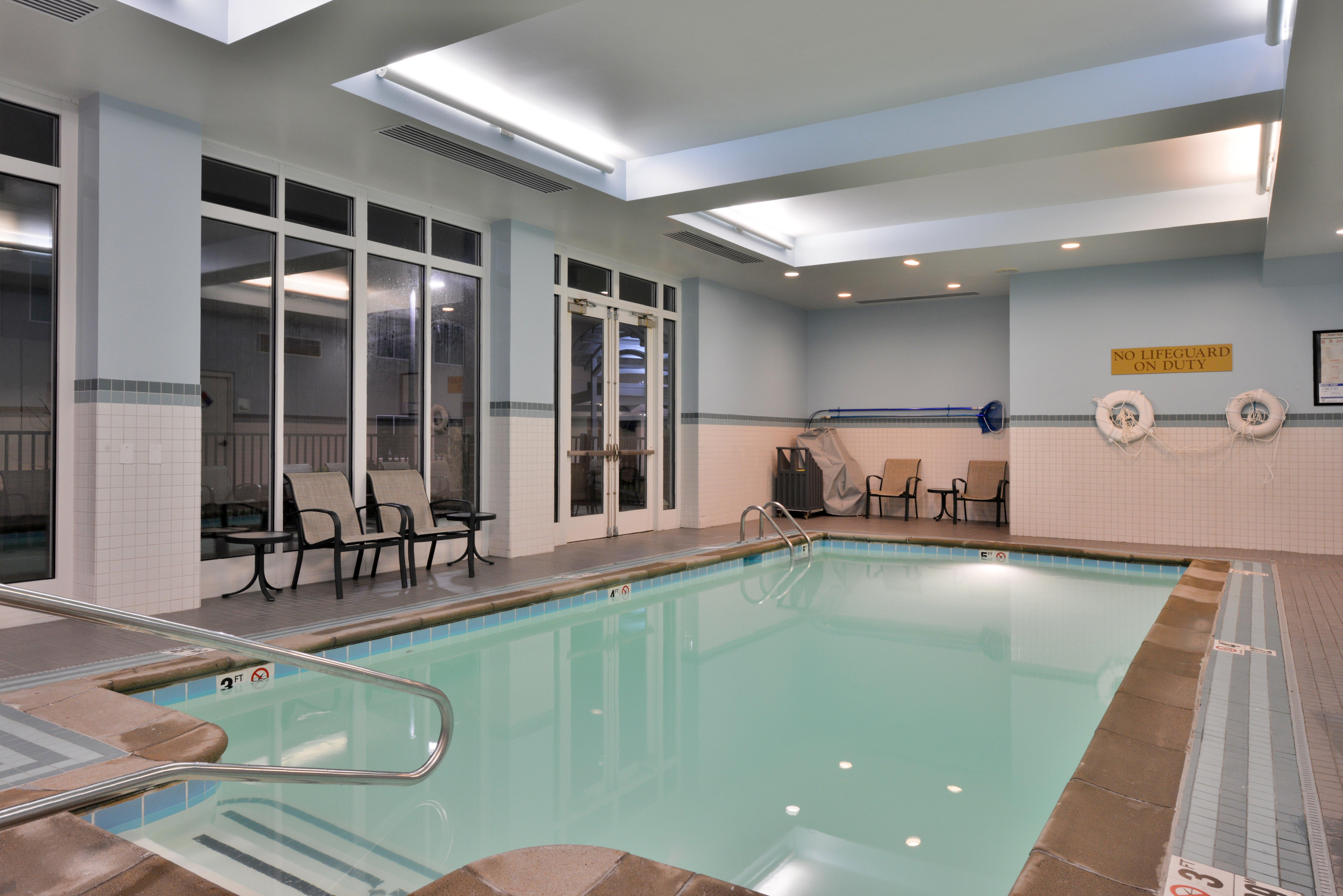 Kansas Airport By Ihg Hotel