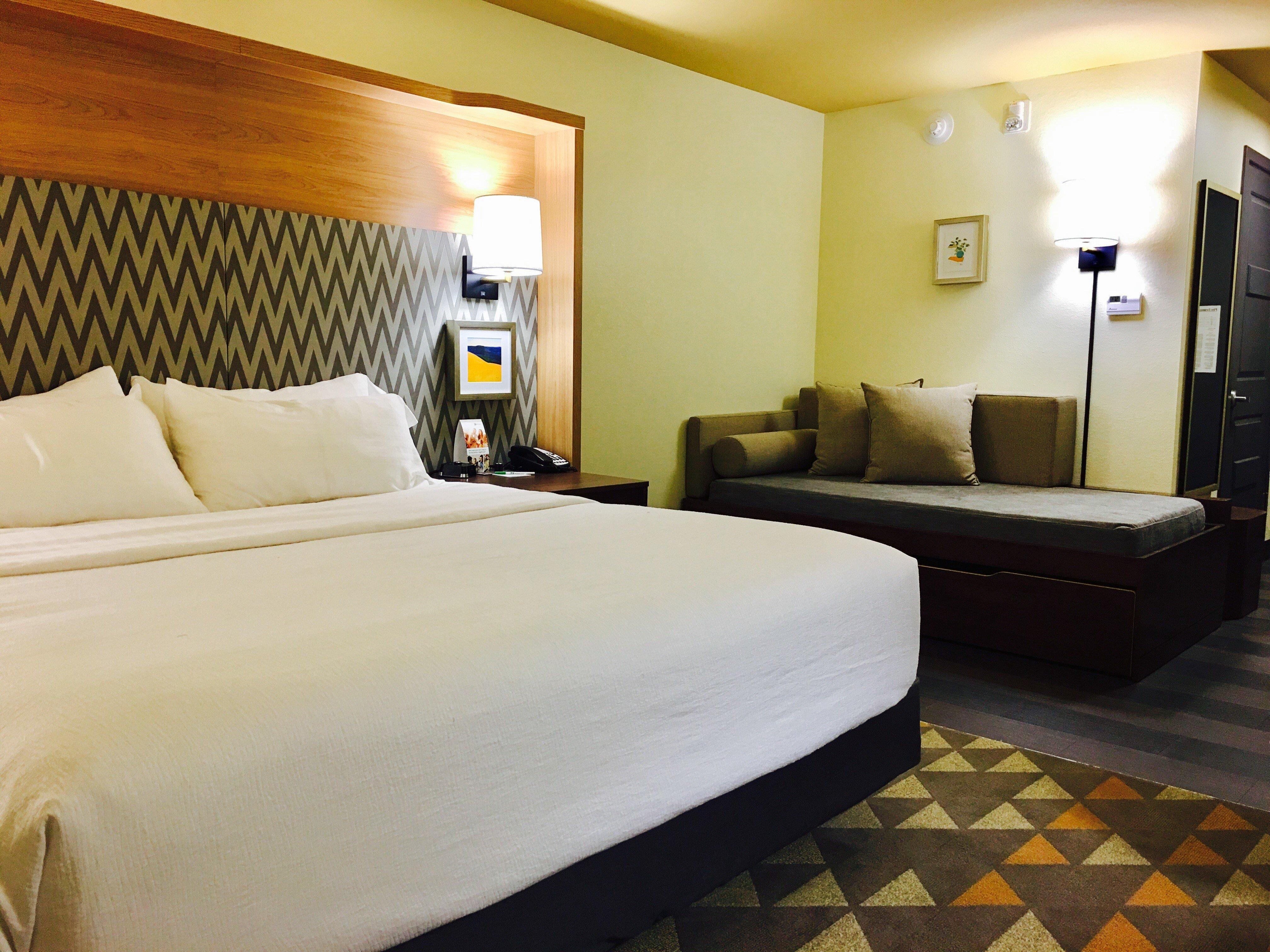 Hotel Kansas Airport By Ihg Kansas City