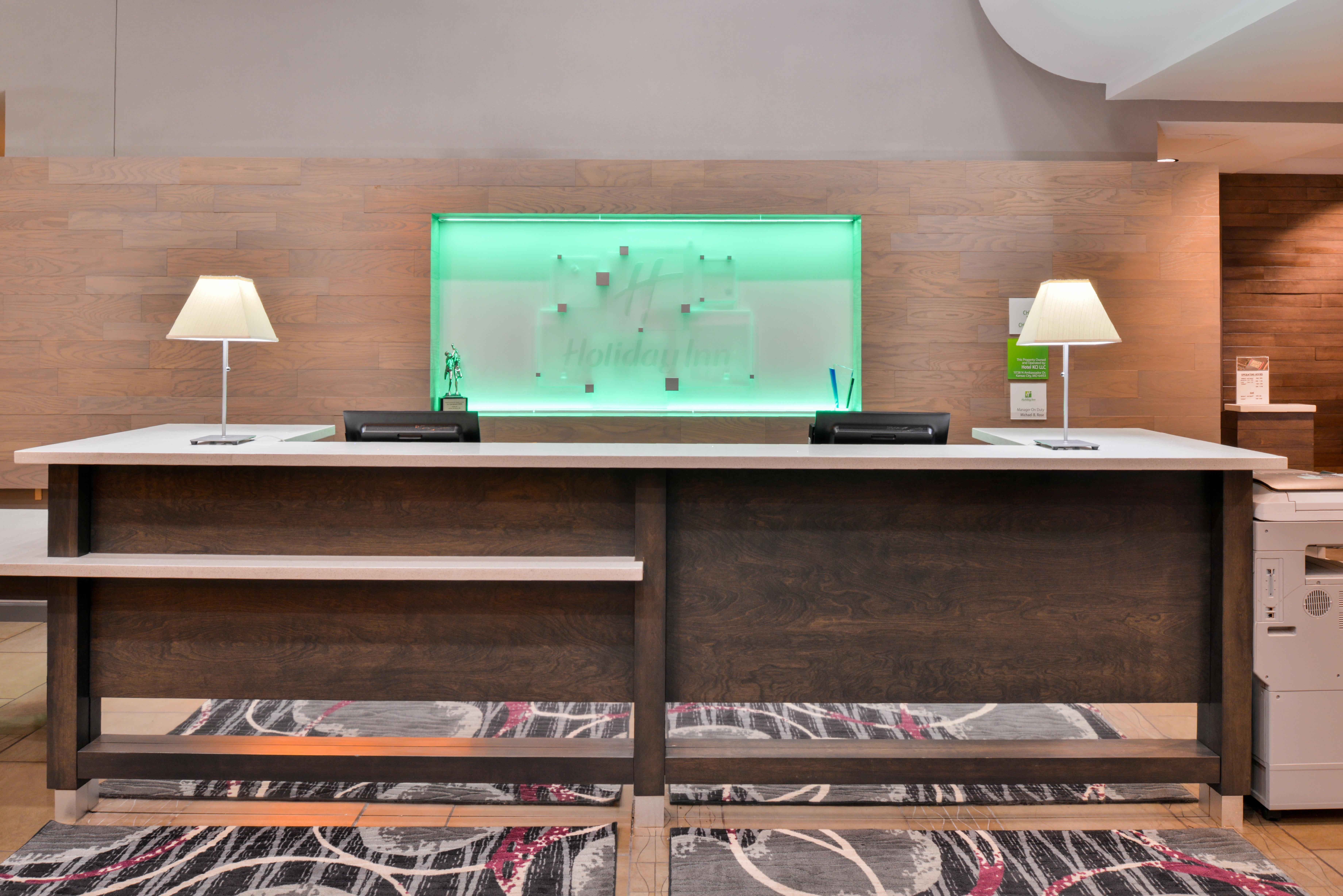 Kansas Airport By Ihg