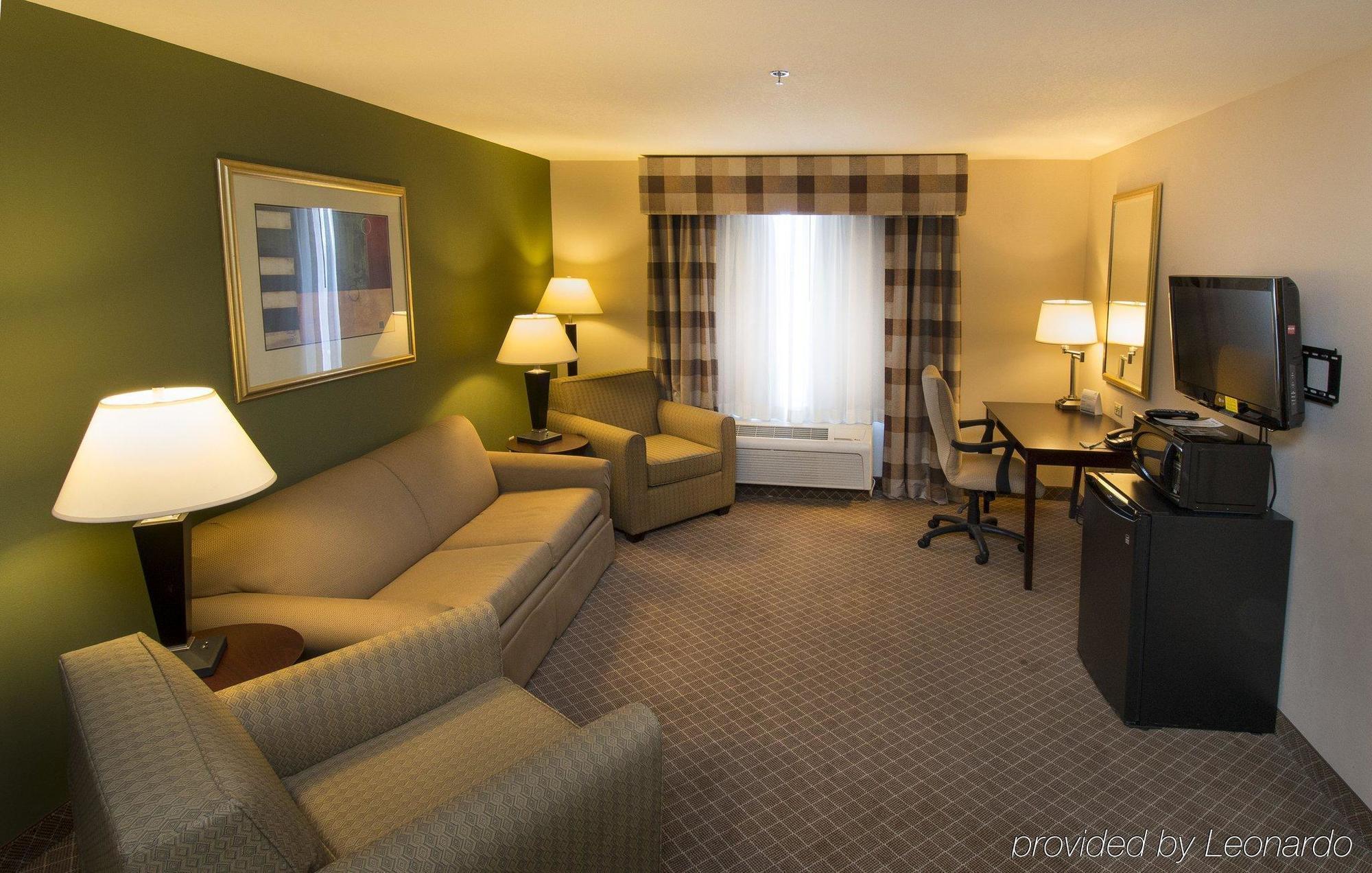 Kansas Airport By Ihg Kansas City