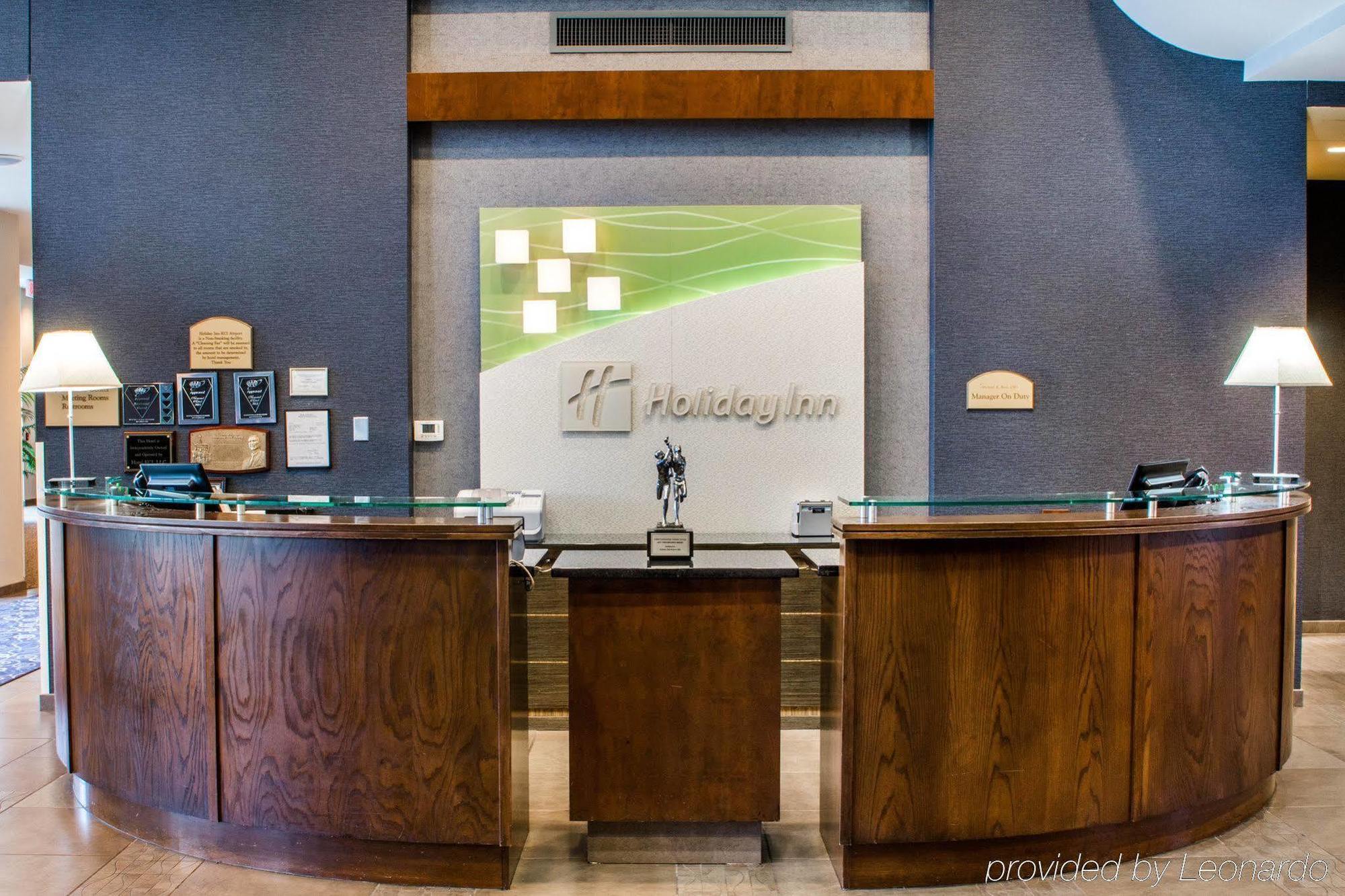 Hotel Kansas Airport By Ihg